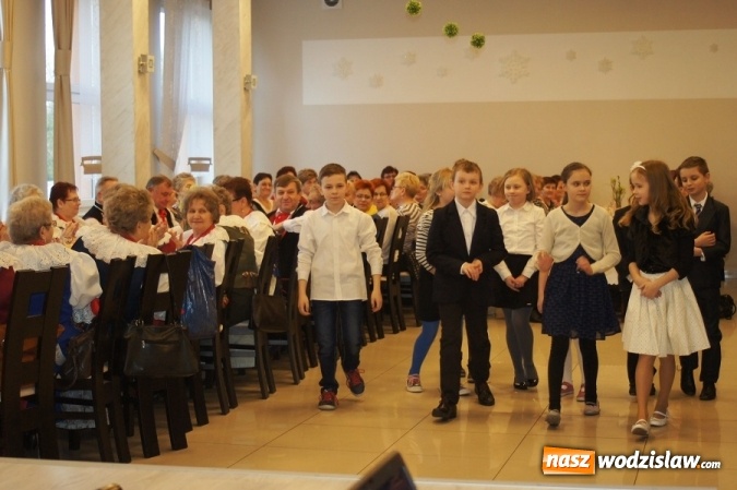 Zdjęcie w galerii na portalu naszwodzislaw.com: Spotkania gospodyń wiejskich w Mszanie i Połomi z okazji Dnia Kobiet wiadomości z regionu