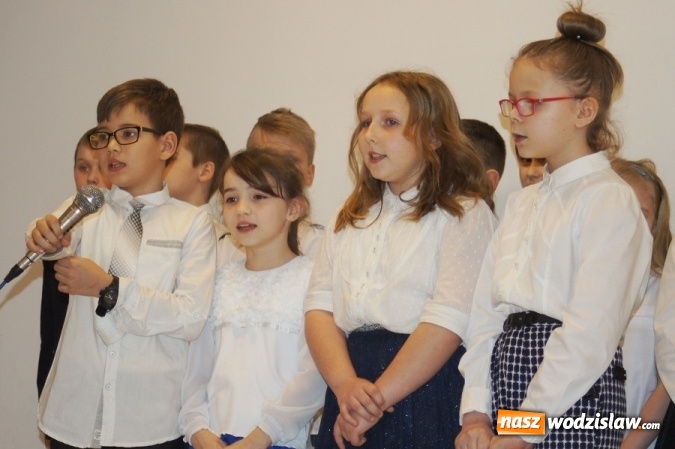 Zdjęcie w galerii na portalu naszwodzislaw.com: Spotkania gospodyń wiejskich w Mszanie i Połomi z okazji Dnia Kobiet wiadomości z regionu