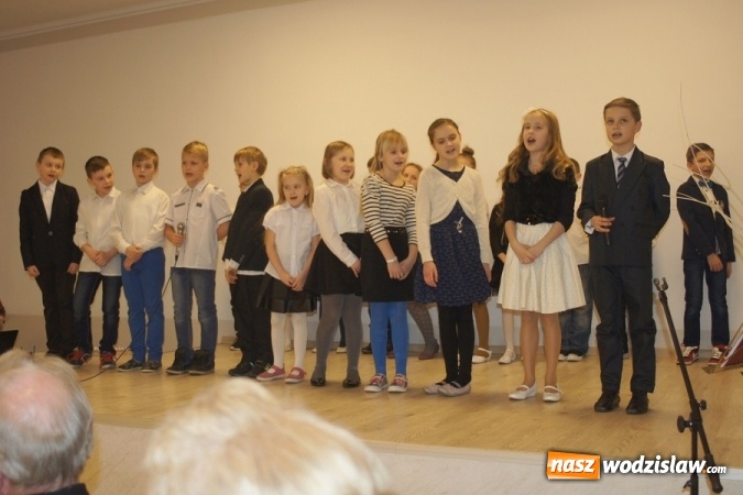 Zdjęcie w galerii na portalu naszwodzislaw.com: Spotkania gospodyń wiejskich w Mszanie i Połomi z okazji Dnia Kobiet wiadomości z regionu