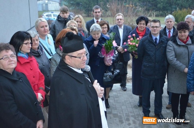 Zdjęcie w galerii na portalu naszwodzislaw.com: Uroczyste otwarcie Wiejskiego Domu Kultury w Gorzycach  wiadomości z regionu