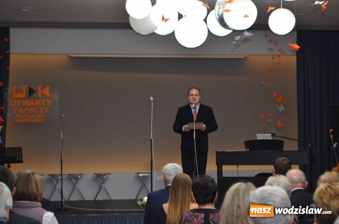 Zdjęcie w galerii na portalu naszwodzislaw.com: Uroczyste otwarcie Wiejskiego Domu Kultury w Gorzycach  wiadomości z regionu