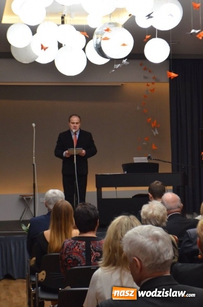 Zdjęcie w galerii na portalu naszwodzislaw.com: Uroczyste otwarcie Wiejskiego Domu Kultury w Gorzycach  wiadomości z regionu