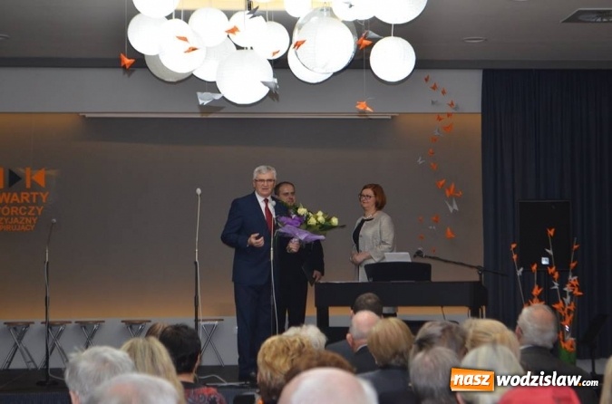 Zdjęcie w galerii na portalu naszwodzislaw.com: Uroczyste otwarcie Wiejskiego Domu Kultury w Gorzycach  wiadomości z regionu