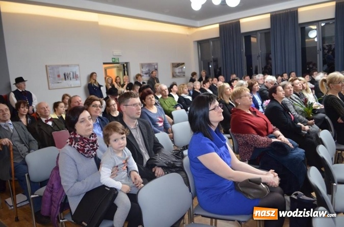 Zdjęcie w galerii na portalu naszwodzislaw.com: Uroczyste otwarcie Wiejskiego Domu Kultury w Gorzycach  wiadomości z regionu