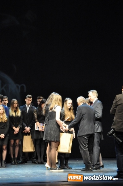Zdjęcie w galerii na portalu naszwodzislaw.com: Gimnazjaliści z Zespołu Szkół nr 2 w Wodzisławiu Śl. finalistami Szkoły Dialogu wiadomości z regionu