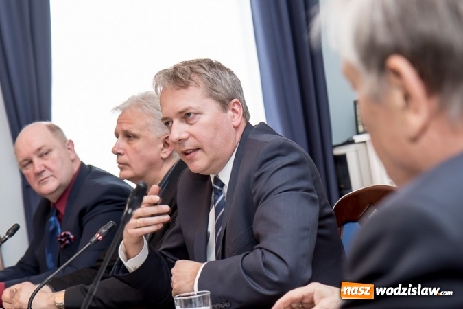 Zdjęcie w galerii na portalu naszwodzislaw.com: Ruszyły prace zespołu problemowego WRDS ds. opracowania nowego Kontraktu dla Śląska  wiadomości z regionu