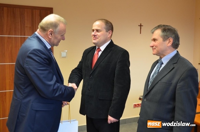 Zdjęcie w galerii na portalu naszwodzislaw.com: Drogi i bezpieczeństwo przeciwpowodziowe tematem numer jeden w Godowie i Gorzycach wiadomości z regionu