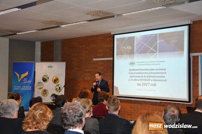 Zdjęcie w galerii na portalu naszwodzislaw.com: Fundusz dla samorządów – spotkanie konsultacyjne wiadomości z regionu