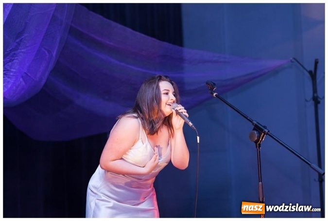 Zdjęcie w galerii na portalu naszwodzislaw.com: Koncert formacji Adult pt.: 