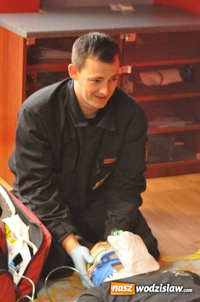 Zdjęcie w galerii na portalu naszwodzislaw.com: Recertyfikacja uprawnień z kwalifikowanej pierwszej pomocy. Strażacy potwierdzili swoje umiejętności wiadomości z regionu