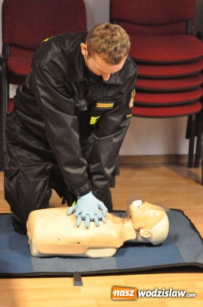 Zdjęcie w galerii na portalu naszwodzislaw.com: Recertyfikacja uprawnień z kwalifikowanej pierwszej pomocy. Strażacy potwierdzili swoje umiejętności wiadomości z regionu