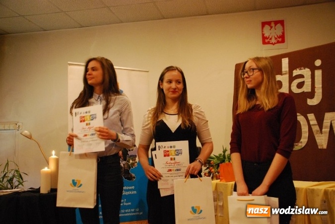 Zdjęcie w galerii na portalu naszwodzislaw.com: Młodzi poeci zaprezentowali swoją twórczość  wiadomości z regionu