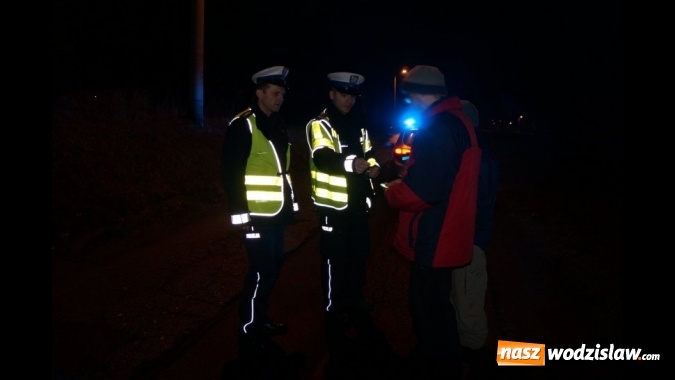 Zdjęcie w galerii na portalu naszwodzislaw.com: Wodzisławscy policjanci namawiali pieszych do dbania o własne bezpieczeństwo  wiadomości z regionu
