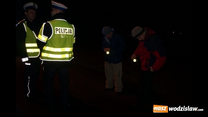 Zdjęcie w galerii na portalu naszwodzislaw.com: Wodzisławscy policjanci namawiali pieszych do dbania o własne bezpieczeństwo  wiadomości z regionu