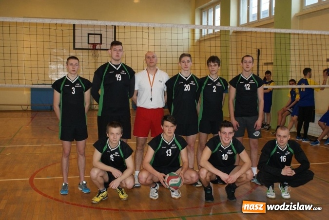 Zdjęcie w galerii na portalu naszwodzislaw.com: W poniedziałek finały turnieju siatkarskiego﻿﻿ wiadomości z regionu