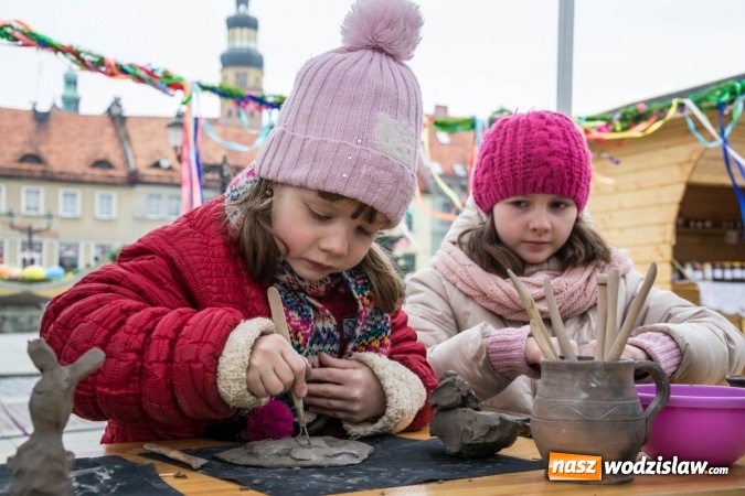 Zdjęcie w galerii na portalu naszwodzislaw.com: Niedziela Palmowa na wodzisławskim Rynku wiadomości z regionu
