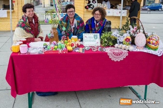 Zdjęcie w galerii na portalu naszwodzislaw.com: Niedziela Palmowa na wodzisławskim Rynku wiadomości z regionu