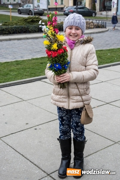 Zdjęcie w galerii na portalu naszwodzislaw.com: Niedziela Palmowa na wodzisławskim Rynku wiadomości z regionu