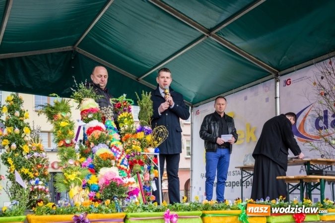 Zdjęcie w galerii na portalu naszwodzislaw.com: Niedziela Palmowa na wodzisławskim Rynku wiadomości z regionu