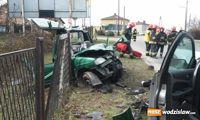 Zdjęcie w galerii na portalu naszwodzislaw.com: Groźny wypadek w Rydułtowach. Śmigłowiec LPR zabrał 1 osobę wiadomości z regionu