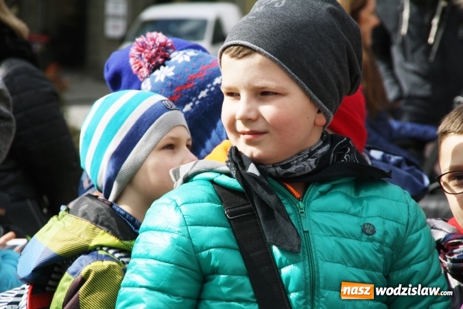 Zdjęcie w galerii na portalu naszwodzislaw.com: Wodzisławskie przedszkolaki powitały wiosnę wiadomości z regionu