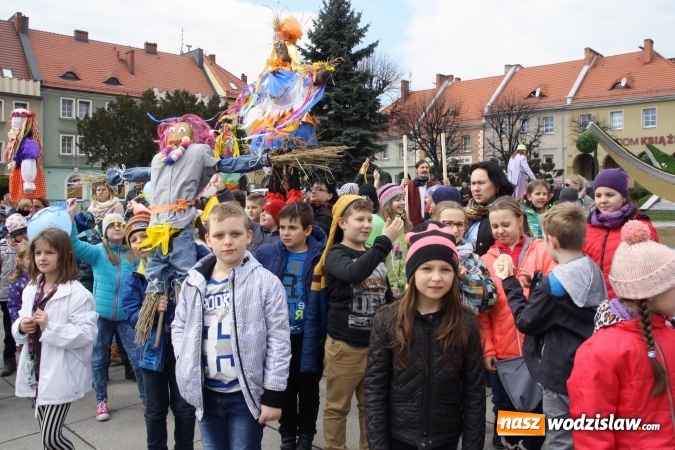 Zdjęcie w galerii na portalu naszwodzislaw.com: Wodzisławskie przedszkolaki powitały wiosnę wiadomości z regionu