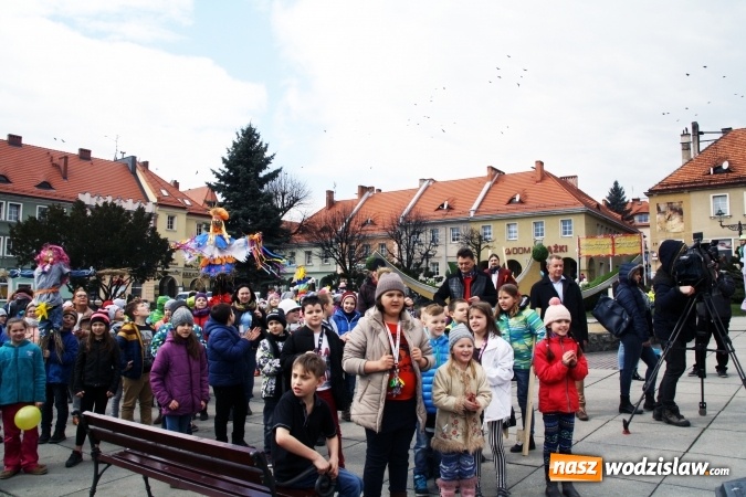 Zdjęcie w galerii na portalu naszwodzislaw.com: Wodzisławskie przedszkolaki powitały wiosnę wiadomości z regionu