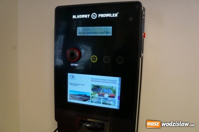 Zdjęcie w galerii na portalu naszwodzislaw.com: Samoobsługowy alkomat od dzisiaj w wodzisławskiej komendzie wiadomości z regionu