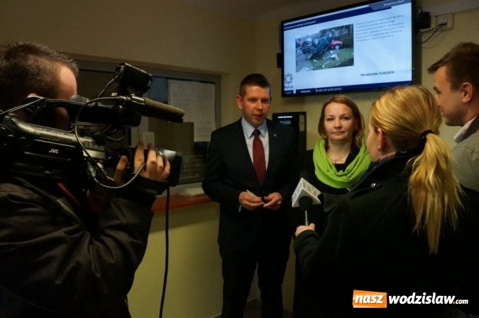 Zdjęcie w galerii na portalu naszwodzislaw.com: Samoobsługowy alkomat od dzisiaj w wodzisławskiej komendzie wiadomości z regionu