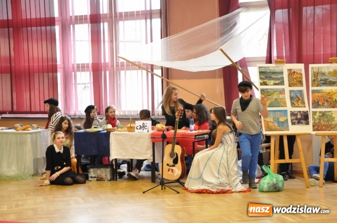 Zdjęcie w galerii na portalu naszwodzislaw.com: Międzynarodowy Dzień Frankofonii w G1 wiadomości z regionu