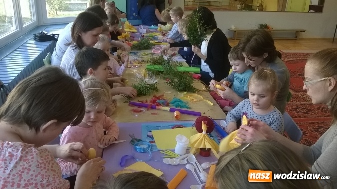 Zdjęcie w galerii na portalu naszwodzislaw.com: Wielkanocne warsztaty z rodzicami w PP 16  wiadomości z regionu
