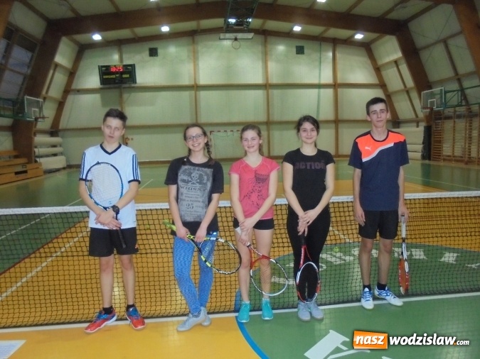 Zdjęcie w galerii na portalu naszwodzislaw.com: Rozegrano świąteczny turniej tenisowy w Lubomi wiadomości z regionu