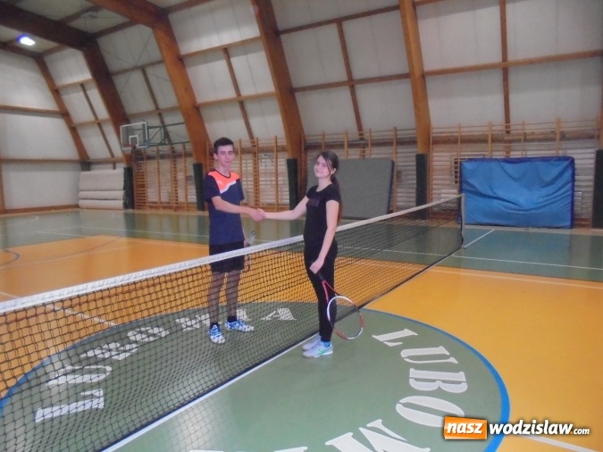 Zdjęcie w galerii na portalu naszwodzislaw.com: Rozegrano świąteczny turniej tenisowy w Lubomi wiadomości z regionu