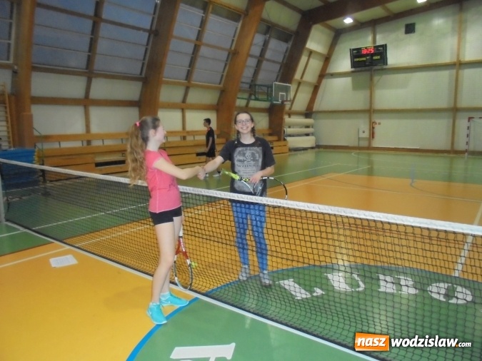 Zdjęcie w galerii na portalu naszwodzislaw.com: Rozegrano świąteczny turniej tenisowy w Lubomi wiadomości z regionu