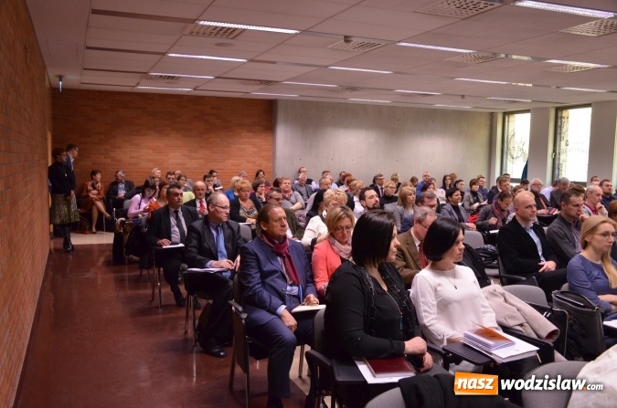 Zdjęcie w galerii na portalu naszwodzislaw.com: Konsultacje z udziałem przedsiębiorców i spółdzielców wiadomości z regionu