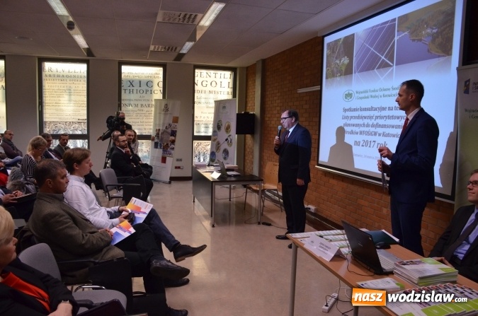 Zdjęcie w galerii na portalu naszwodzislaw.com: Konsultacje z udziałem przedsiębiorców i spółdzielców wiadomości z regionu