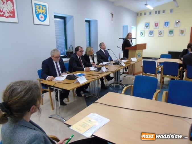 Zdjęcie w galerii na portalu naszwodzislaw.com: Co dalej z odpadami po Zakładach Chemicznych  wiadomości z regionu