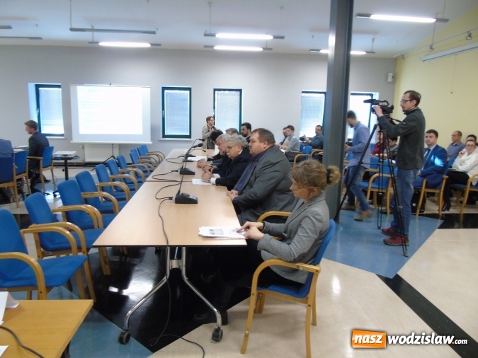 Zdjęcie w galerii na portalu naszwodzislaw.com: Co dalej z odpadami po Zakładach Chemicznych  wiadomości z regionu