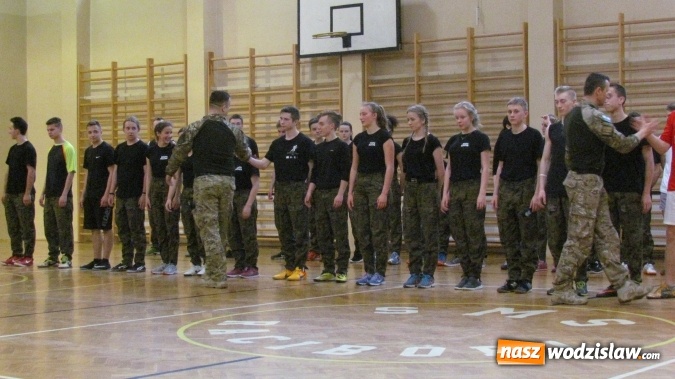 Zdjęcie w galerii na portalu naszwodzislaw.com: Żołnierze z jednostki AGAT szkolili uczniów z Rydułtów wiadomości z regionu