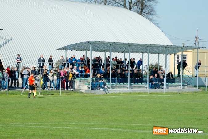 Zdjęcie w galerii na portalu naszwodzislaw.com: A klasa: Chałupki grały, Gorzyce strzelały wiadomości z regionu