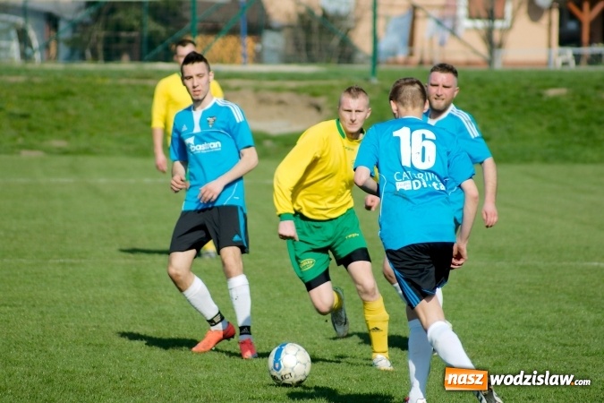 Zdjęcie w galerii na portalu naszwodzislaw.com: A klasa: Chałupki grały, Gorzyce strzelały wiadomości z regionu