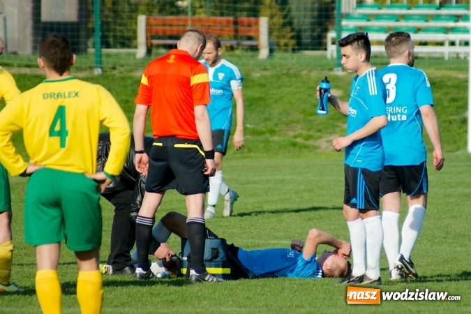 Zdjęcie w galerii na portalu naszwodzislaw.com: A klasa: Chałupki grały, Gorzyce strzelały wiadomości z regionu