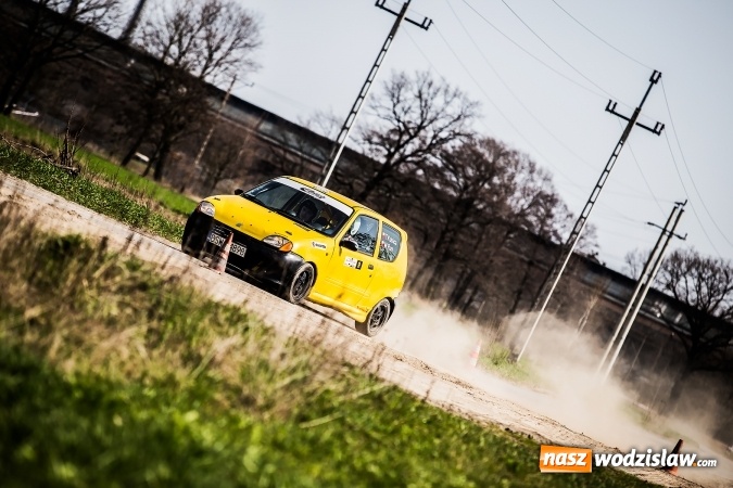 Zdjęcie w galerii na portalu naszwodzislaw.com: Amatorski Rajd Samochodowy w Kuźni Raciborskiej już za nami wiadomości z regionu