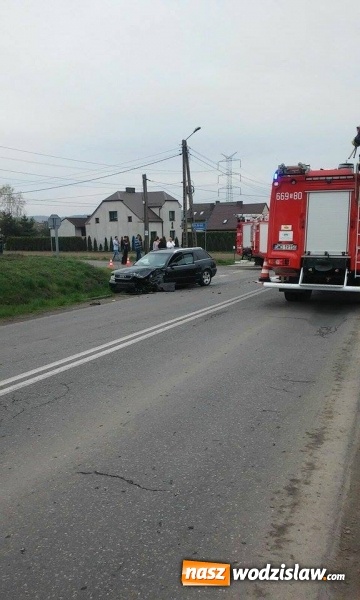 Zdjęcie w galerii na portalu naszwodzislaw.com: Tragiczny wypadek w Syryni. Jedna osoba nie żyje wiadomości z regionu