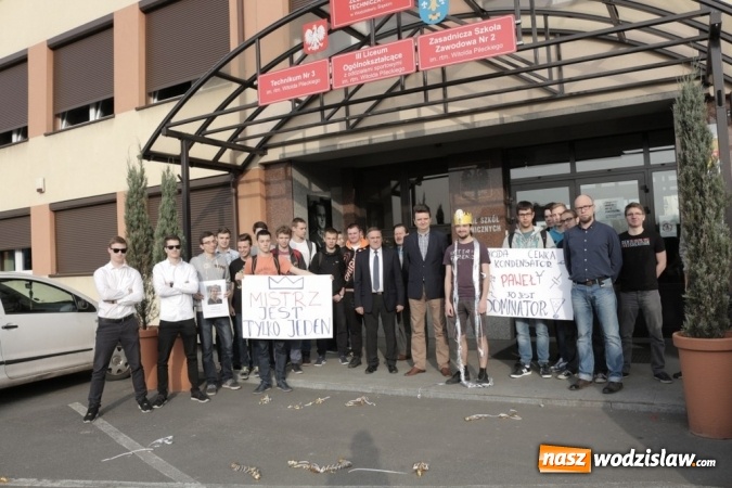 Zdjęcie w galerii na portalu naszwodzislaw.com: Paweł Długosz zwycięzcą ogólnopolskiej Olimpiady Wiedzy Elektrycznej i Elektronicznej Euroelektra wiadomości z regionu