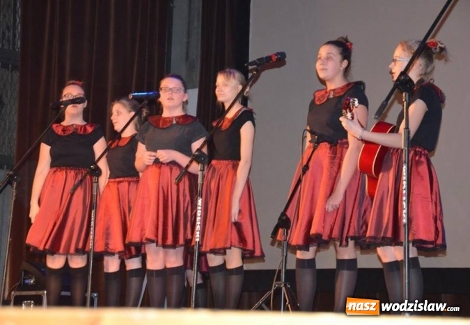 Zdjęcie w galerii na portalu naszwodzislaw.com: Na językach tym razem... sztuka  wiadomości z regionu