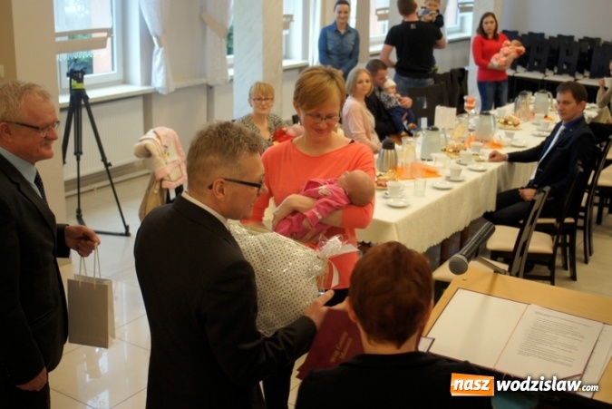 Zdjęcie w galerii na portalu naszwodzislaw.com: Mszana ma 7500-tną mieszkankę. Odbyło się spotkanie z najmłodszymi obywatelami gminy  wiadomości z regionu