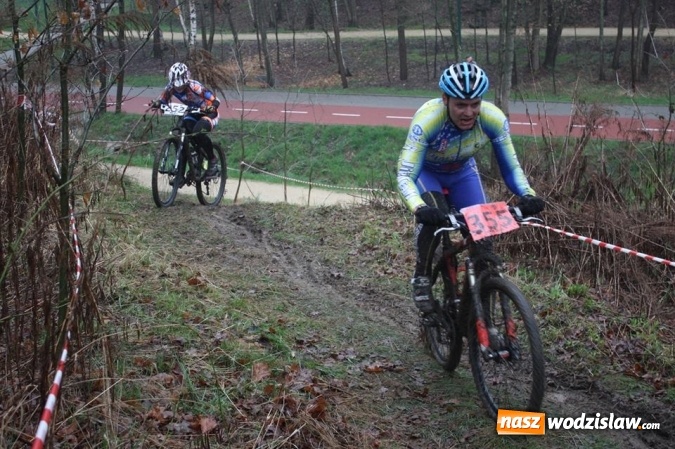 Zdjęcie w galerii na portalu naszwodzislaw.com: Sportowe emocje na Trzech Wzgórzach wiadomości z regionu