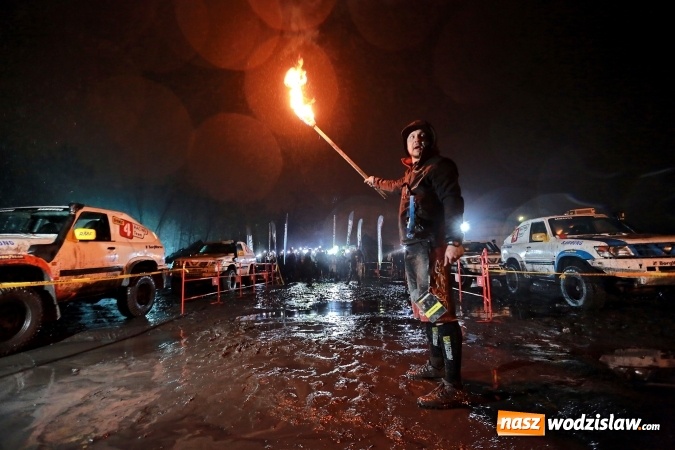 Zdjęcie w galerii na portalu naszwodzislaw.com: Miał być Classic a wyszedł Hardcore! Wyjątkowo ekstremalny Runmageddon szalał na hałdach w Zabrzu wiadomości z regionu