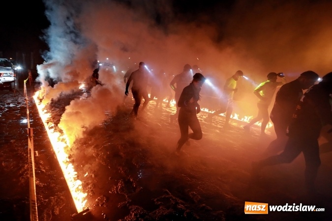 Zdjęcie w galerii na portalu naszwodzislaw.com: Miał być Classic a wyszedł Hardcore! Wyjątkowo ekstremalny Runmageddon szalał na hałdach w Zabrzu wiadomości z regionu